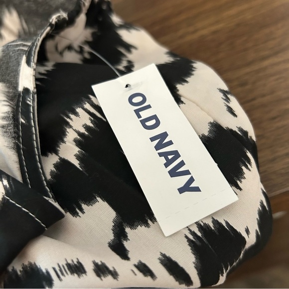 💕 NWT Old navy Black and White Maxi Dress S - Picture 7 of 14